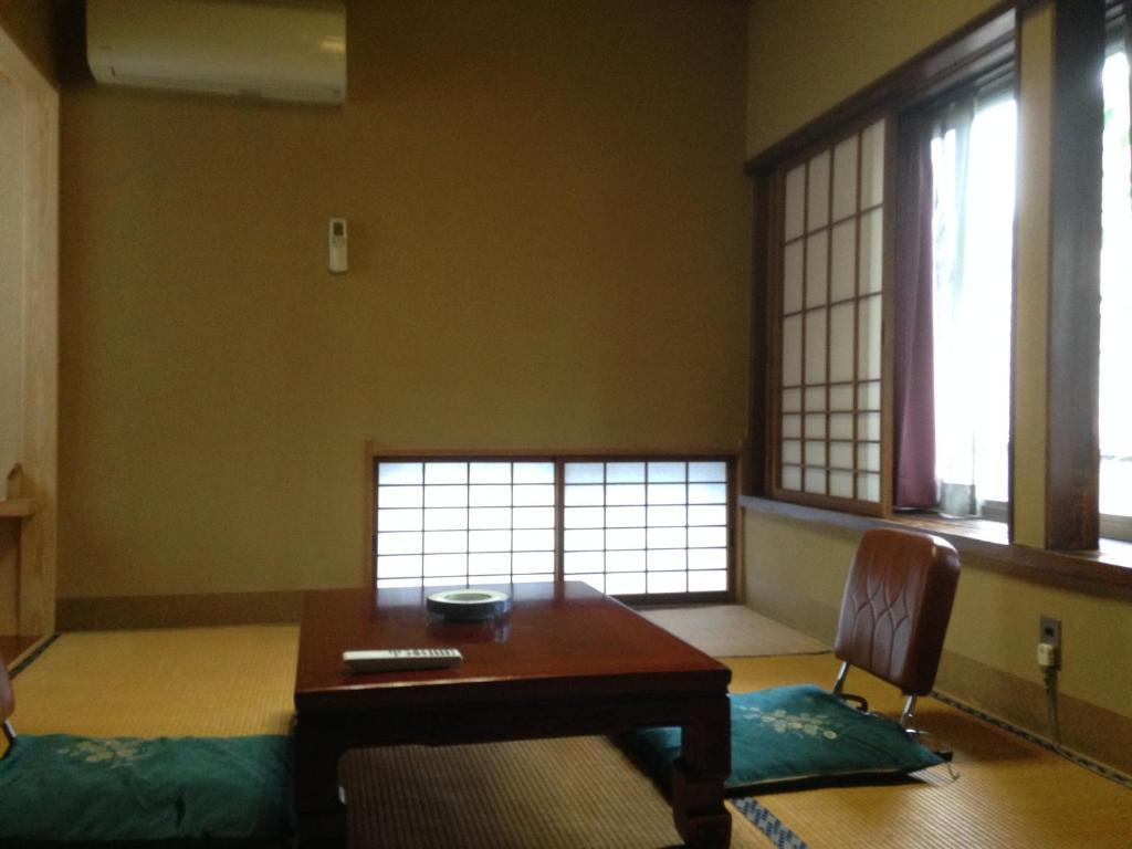 Chuokan Shimizuya Ryokan Nagano Camera foto